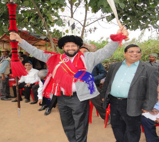 पर्यावरण एवं वन मंत्रालय और सीसी के माननीय केन्द्रीय मंत्री 15/11/2015 पर दोयांग में प्राप्त किया गया था