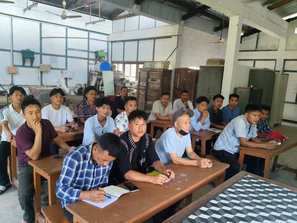 Short duration training to the project affected students at ITI Roining, Arunachal PradeshShort duration training to the project affected students at ITI Roining, Arunachal Pradesh