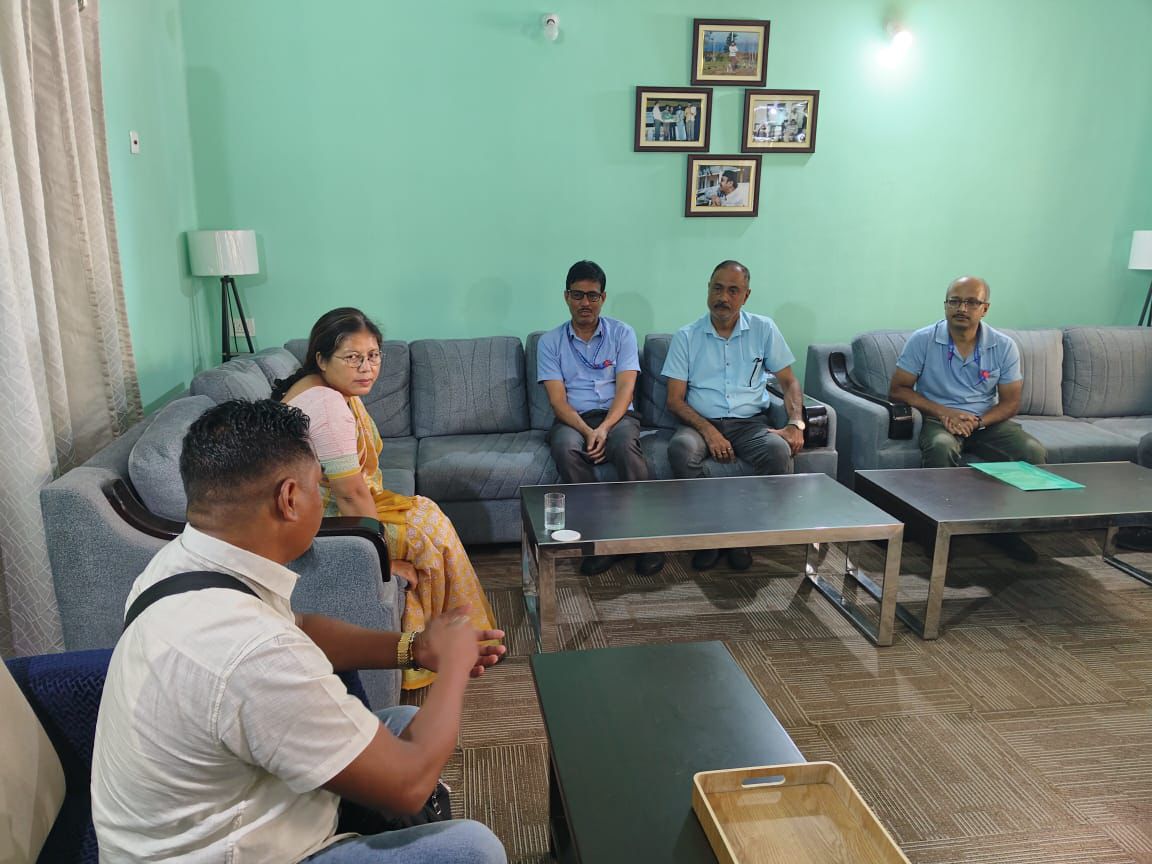Visit of Hon’ble Minister Smt. Nandita Gorlosa to KHPS
